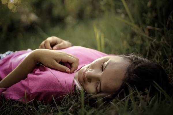 Quels sont les bienfaits de la relaxation sur la santé physique et mentale avec les produits de pharmacie ?